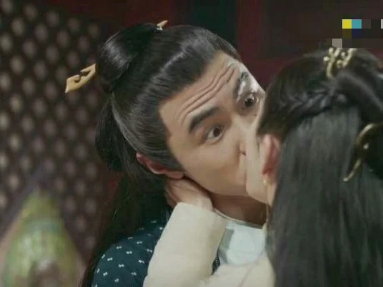 阮经天吻戏(阮经天吻戏生理反应了怎么办)