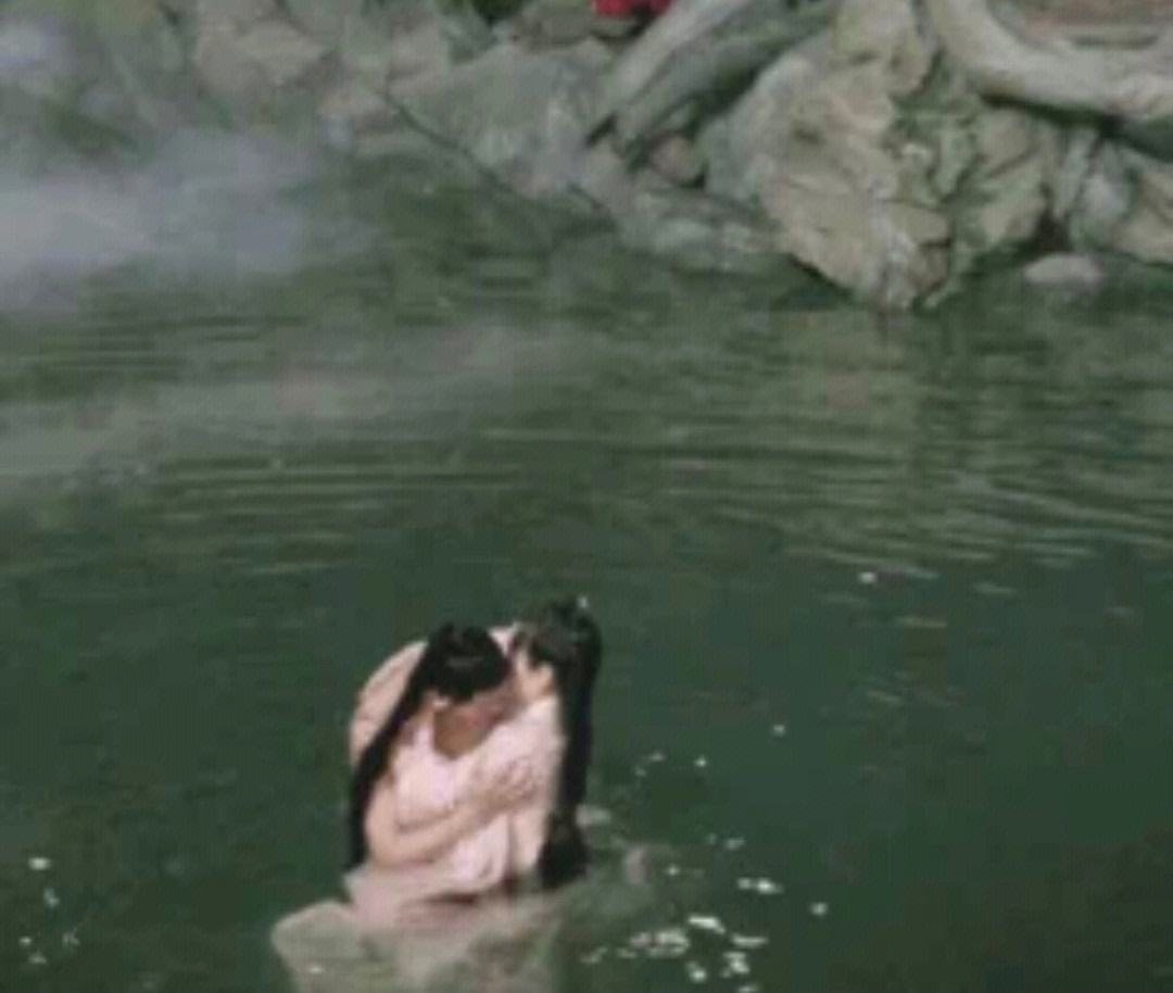 古装床吻戏(古装床吻戏玉格格)