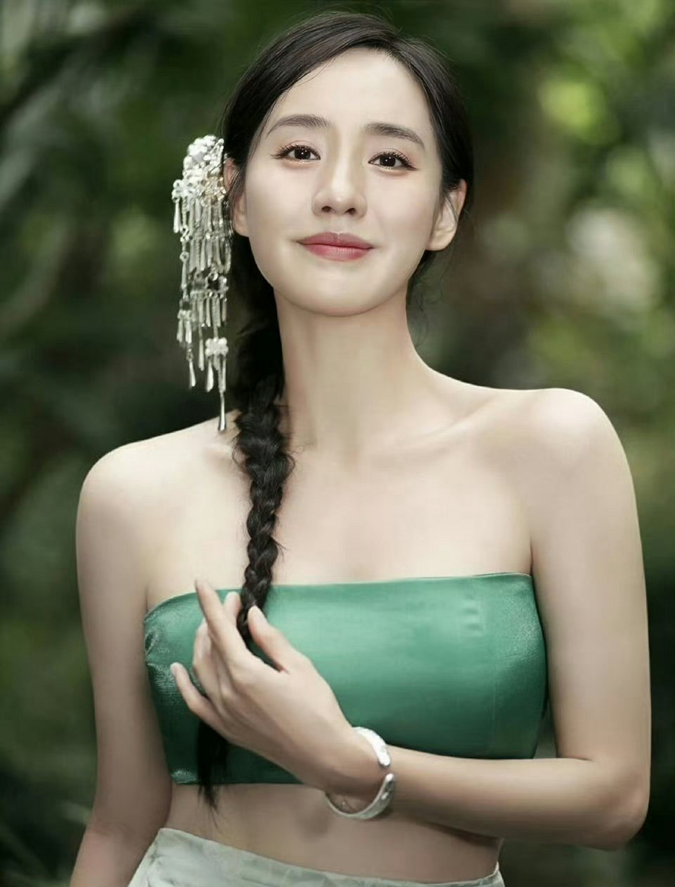 王智吻戏(王智吻戏被傻哥哥发现)