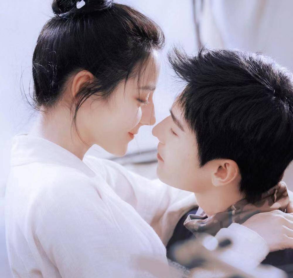 爱情吻戏(爱情吻戏胸)
