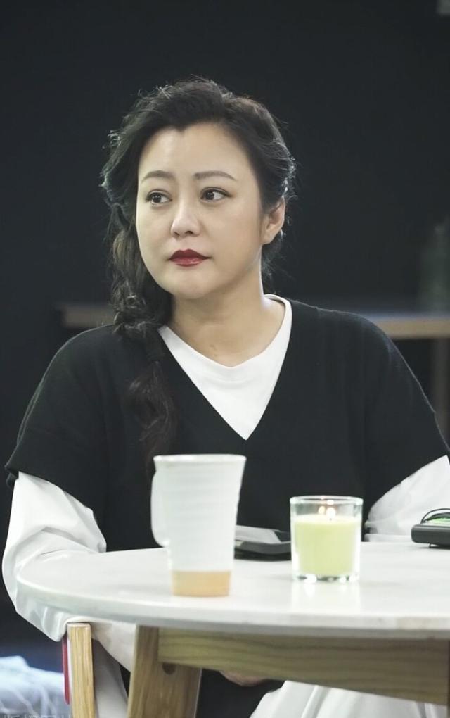 郝蕾吻戏(郝蕾吻戏片段视频)