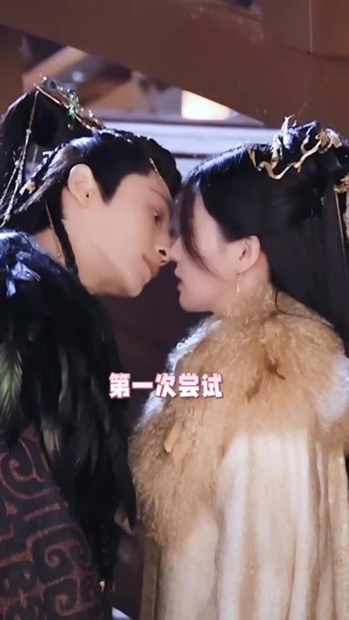 白鹿的吻戏(白鹿的吻戏是真亲还是假亲啊)