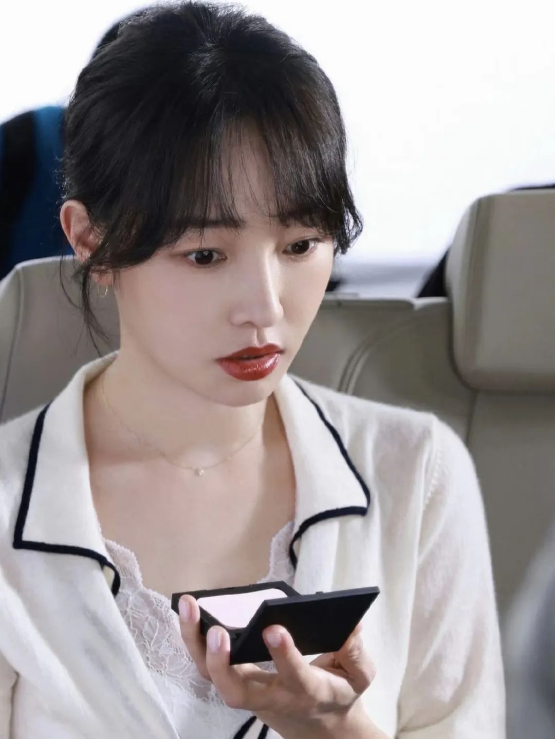 白百何吻戏(白百何吻戏 亲爱的新年好)