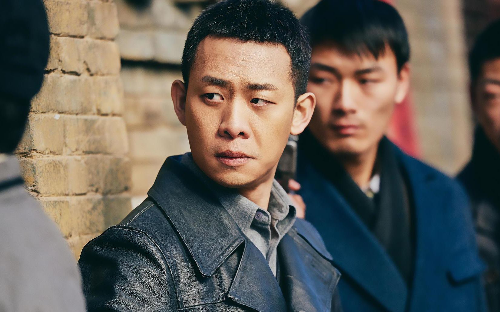 张译主演电影(张译主演电影票房破200亿)
