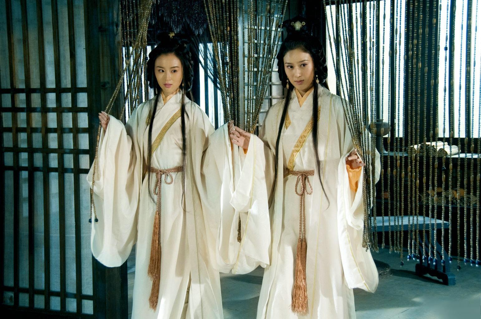 新三国剧情介绍(三国指哪三国简介)