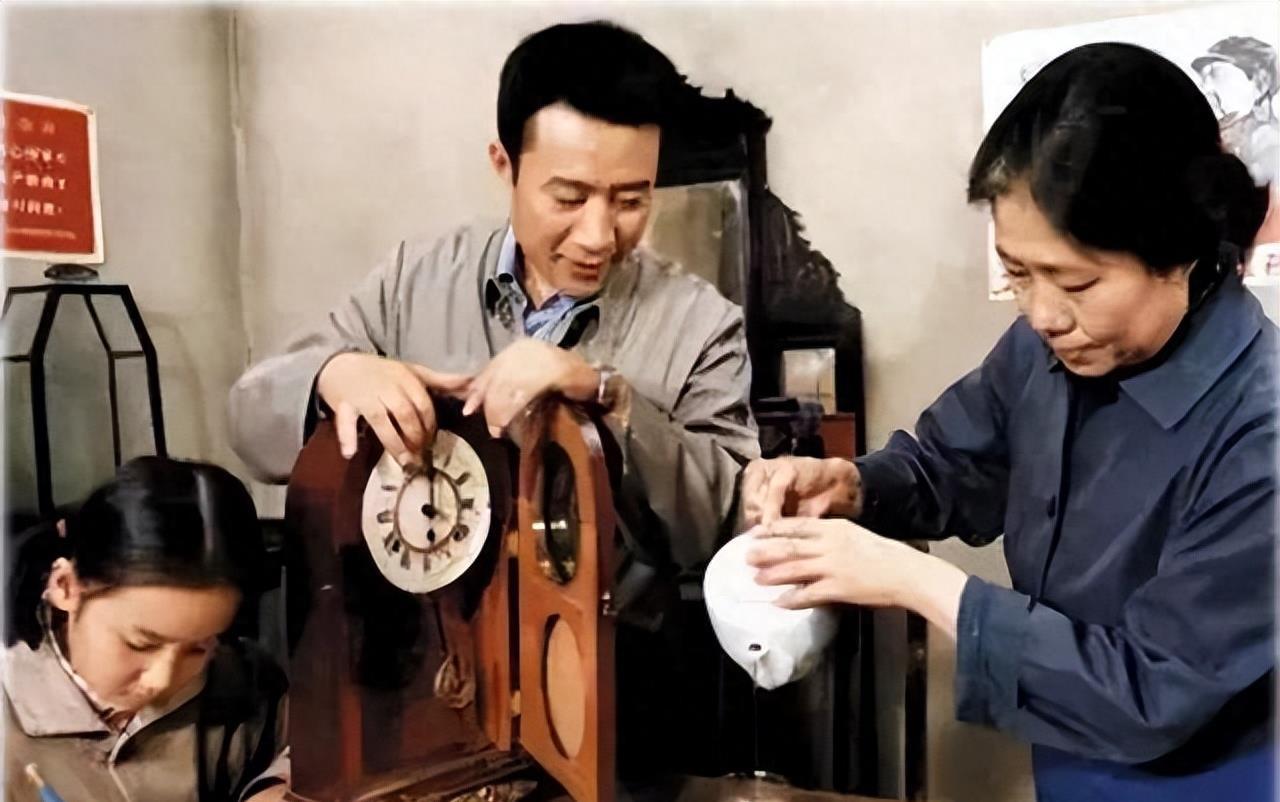 电视剧渴望剧情介绍(渴望电视剧50集全集免费完整版)