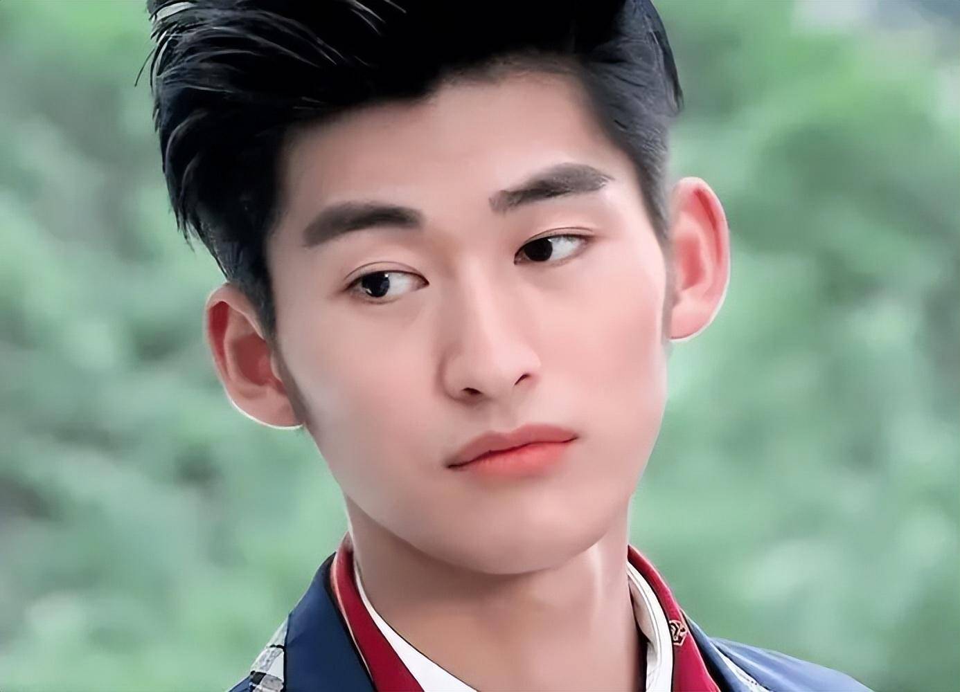 张翰主演过的电视剧(张翰主演过的电视剧有哪些)