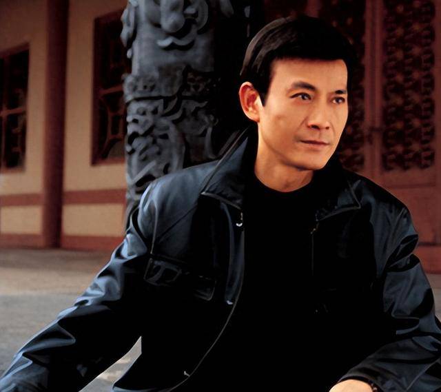 郑少秋主演的电视剧(郑少秋主演的电视剧有哪些)