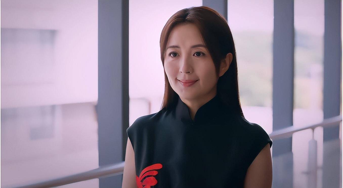 杨童舒主演的连续剧(杨童舒主演的连续剧有哪些)