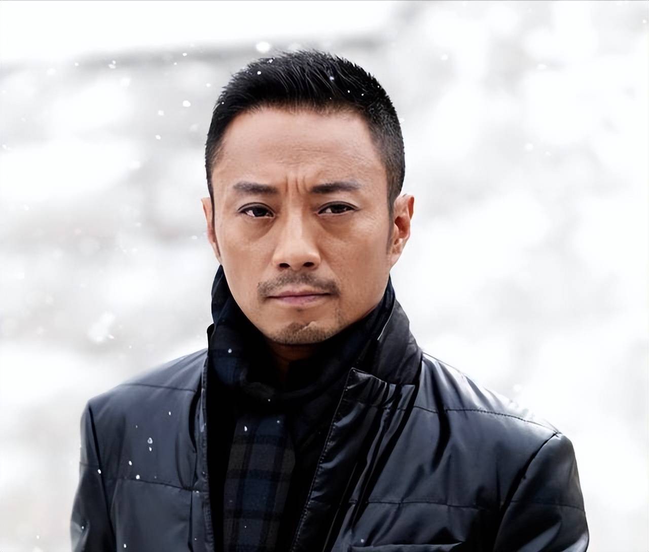 张涵予主演的电影(张涵予主演的电影全部金三角)