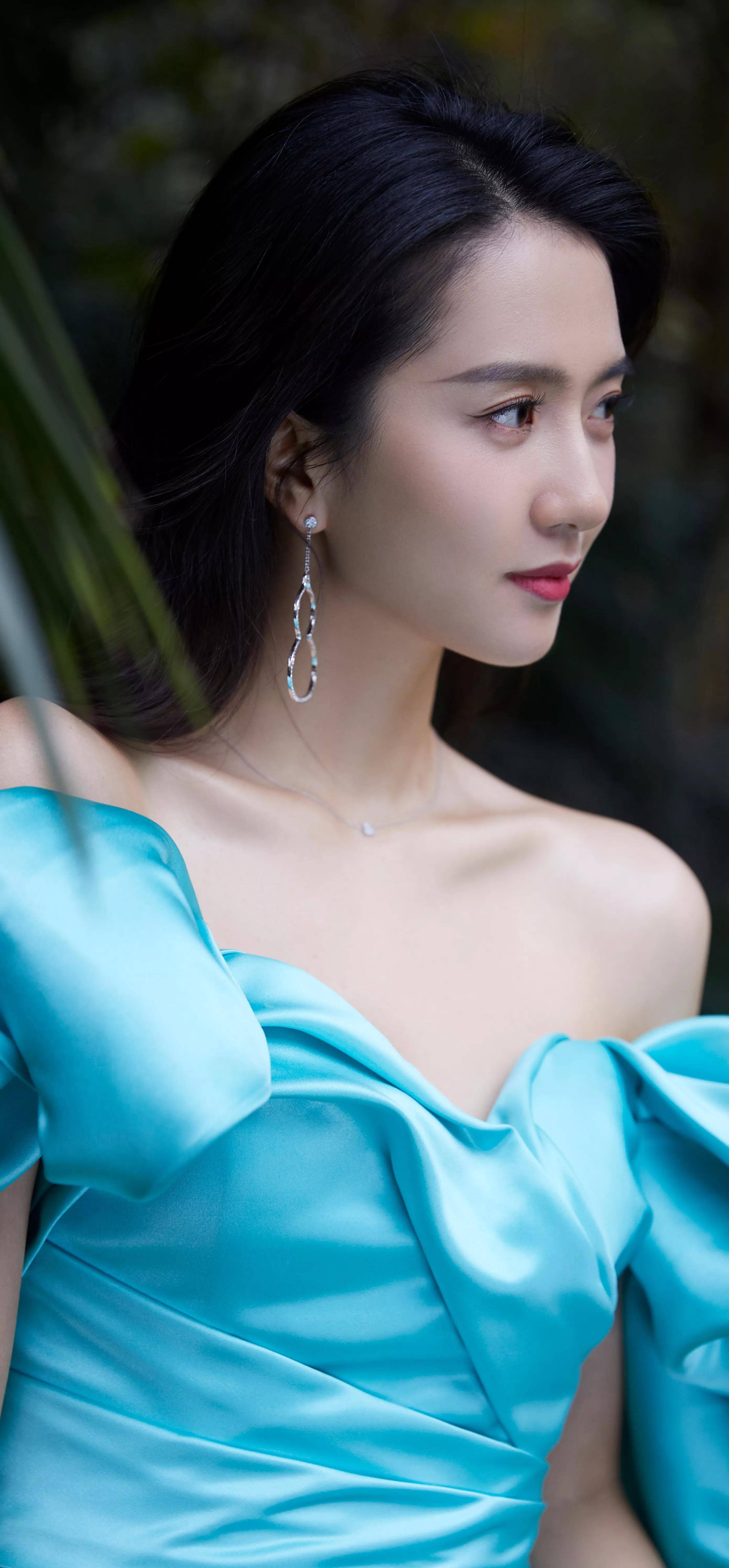 许龄月主演的电视剧(许龄月主演的电视剧半暖时光)