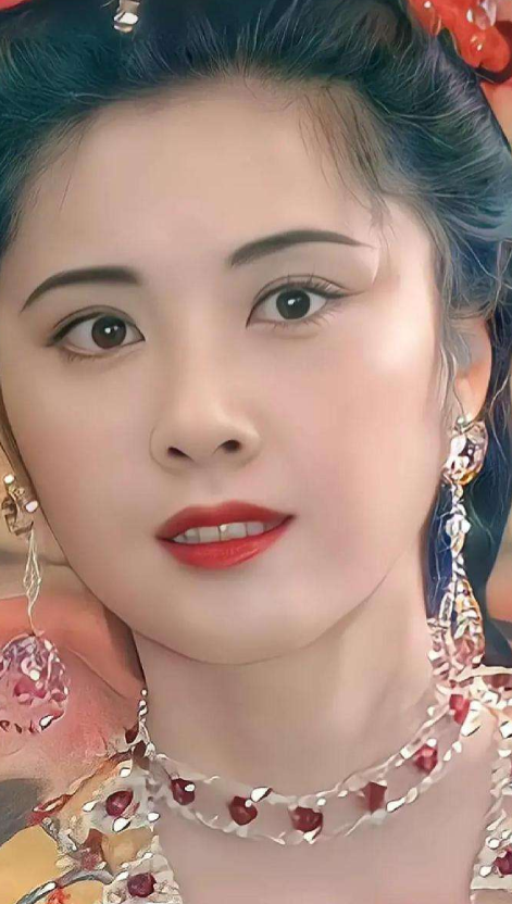 女儿国国王扮演者(女儿国国王扮演者近照)