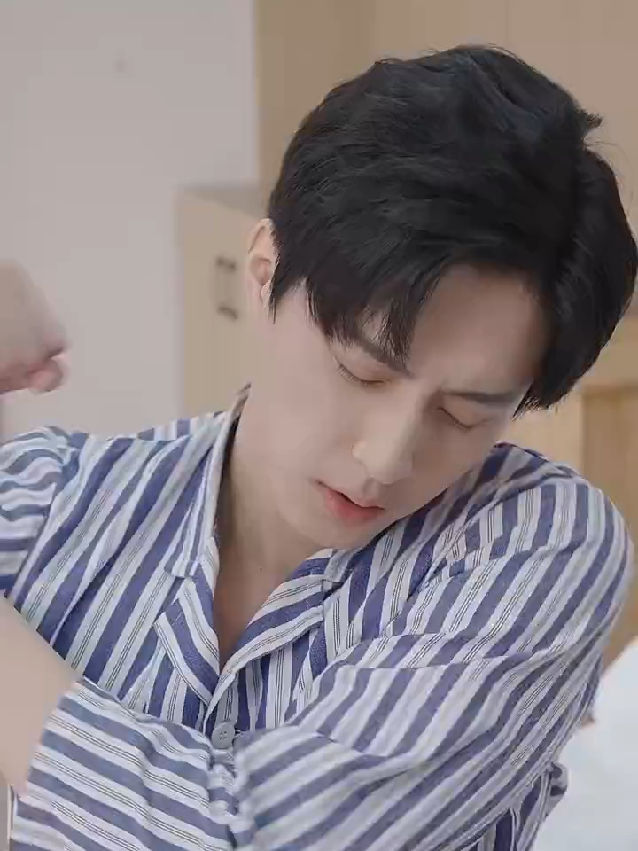 穿到现代来闪婚_穿到现代来闪婚短剧