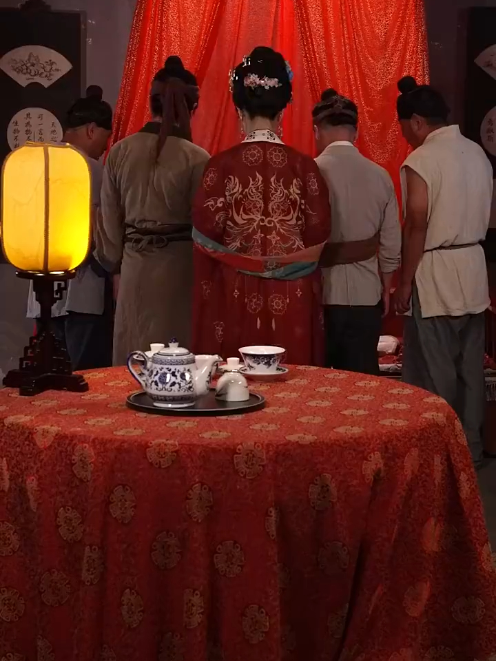 穿越成昏君_穿越成昏君我知道1100集