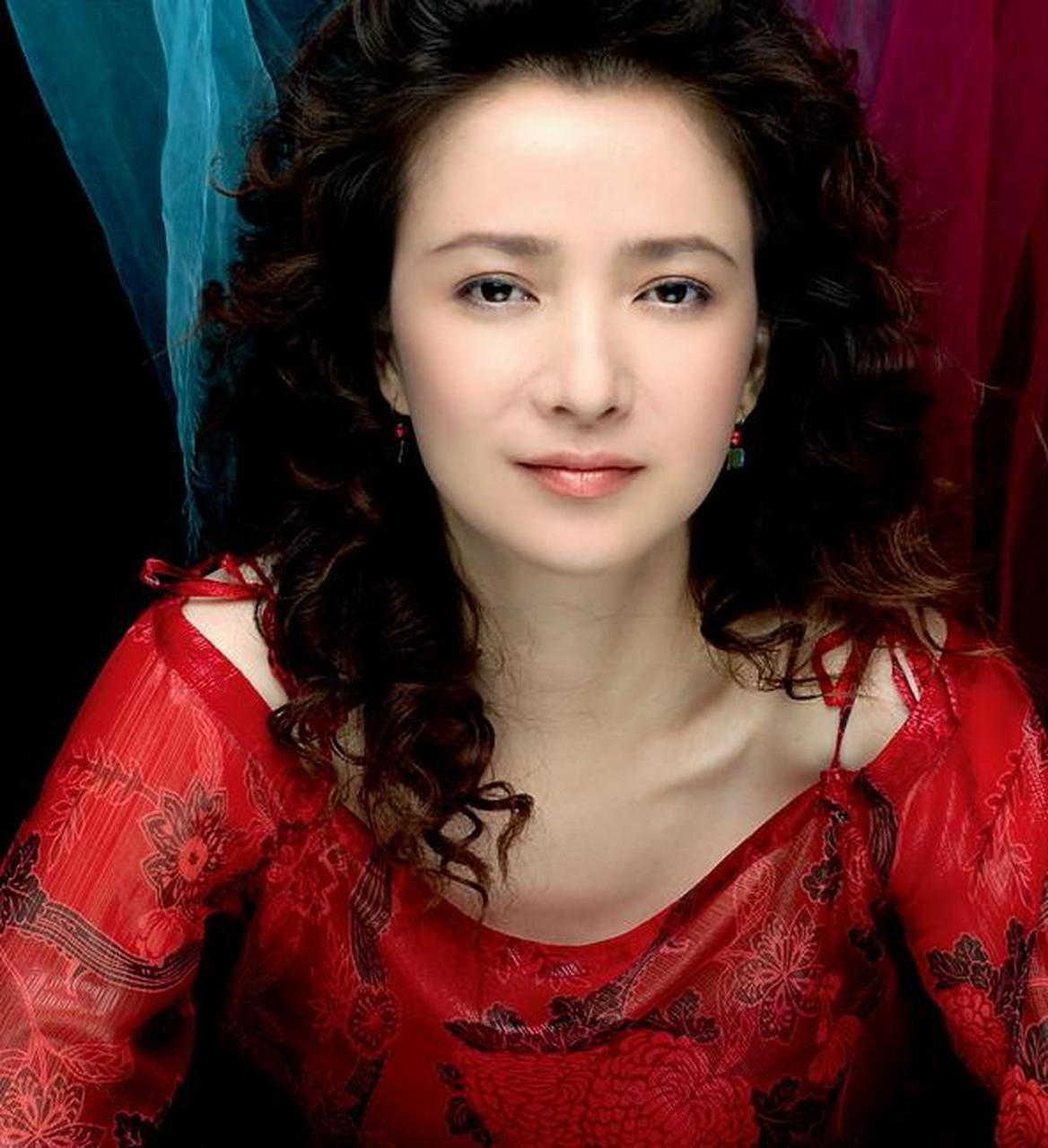 三国小乔扮演者_老版三国小乔 何晴