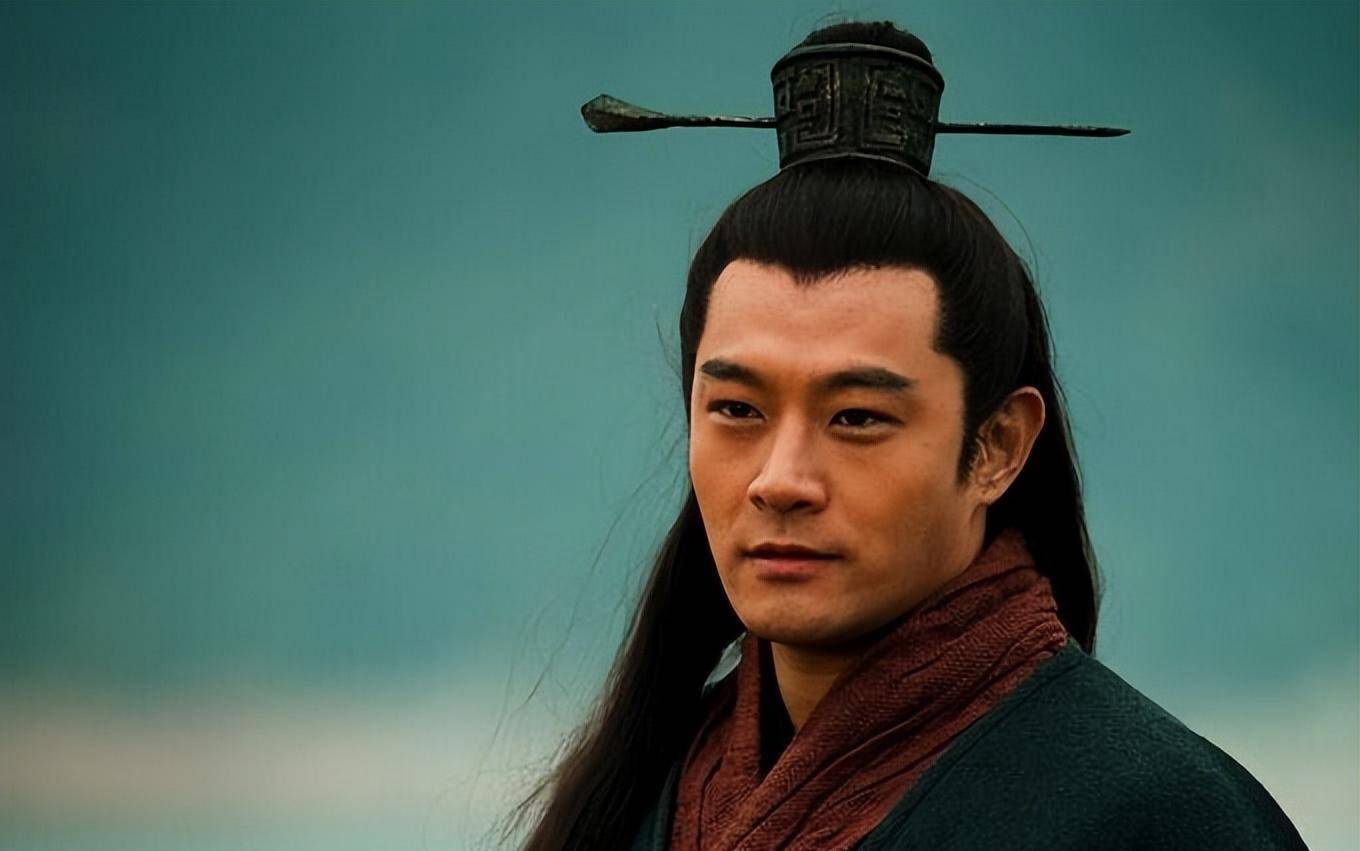 周瑜扮演者_周瑜扮演者老版三国演义