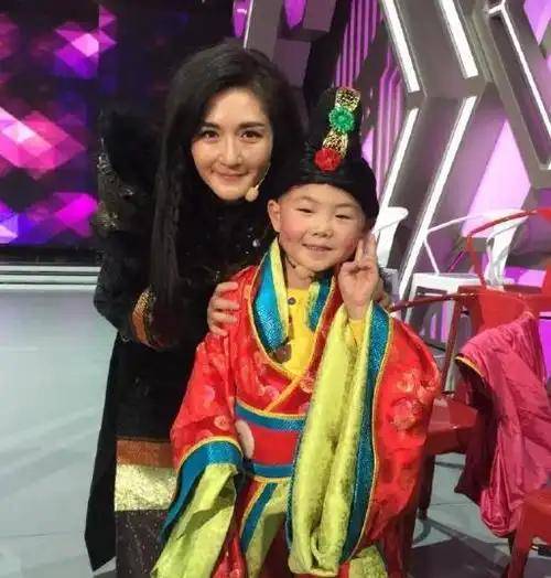 八岁儿子是亿万富豪_八岁儿子是亿万富豪短剧更新时间