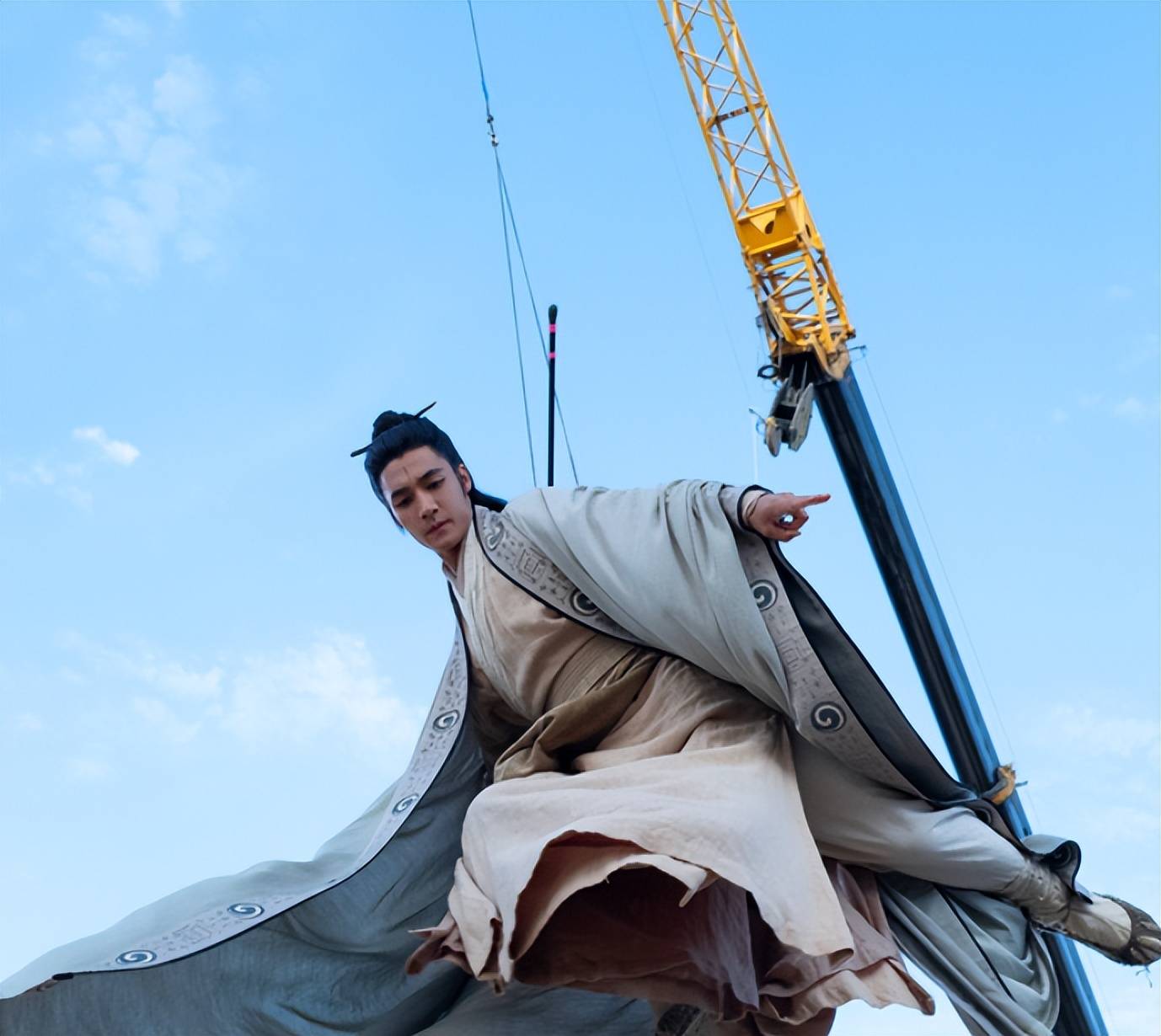 杨戬扮演者_旧版封神榜杨戬扮演者