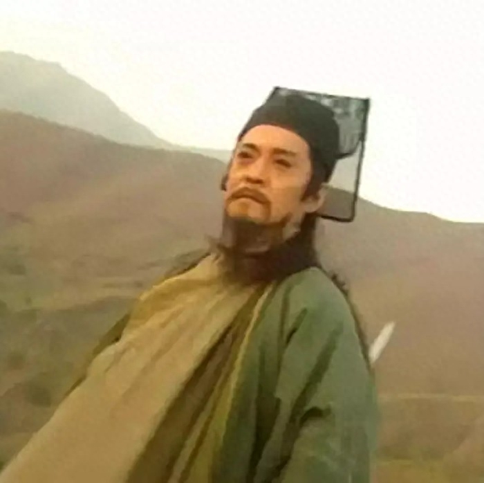 岳不群扮演者_岳不群扮演者 王伟