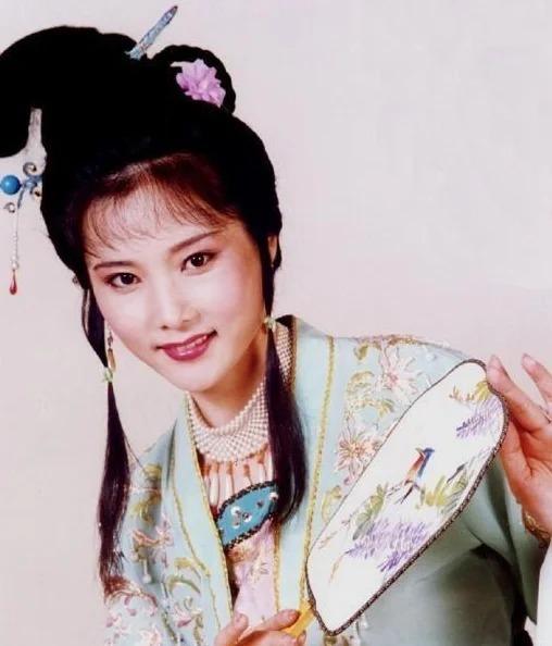 红楼梦林黛玉扮演者_80年代红楼梦林黛玉扮演者
