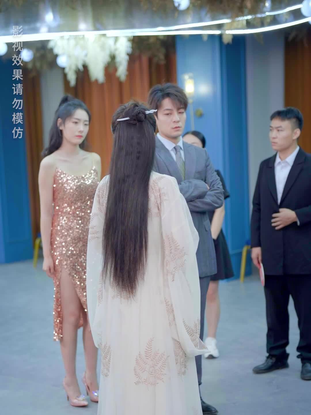 大胆，敢让皇后娘娘做武替_有没有把皇后当成娘子的小说