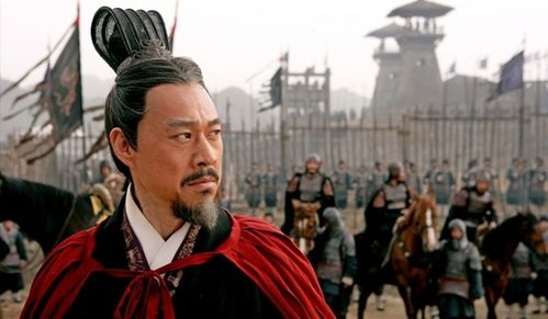 曹操扮演者_83版的三国曹操扮演者