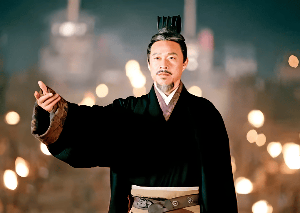曹操扮演者_83版的三国曹操扮演者