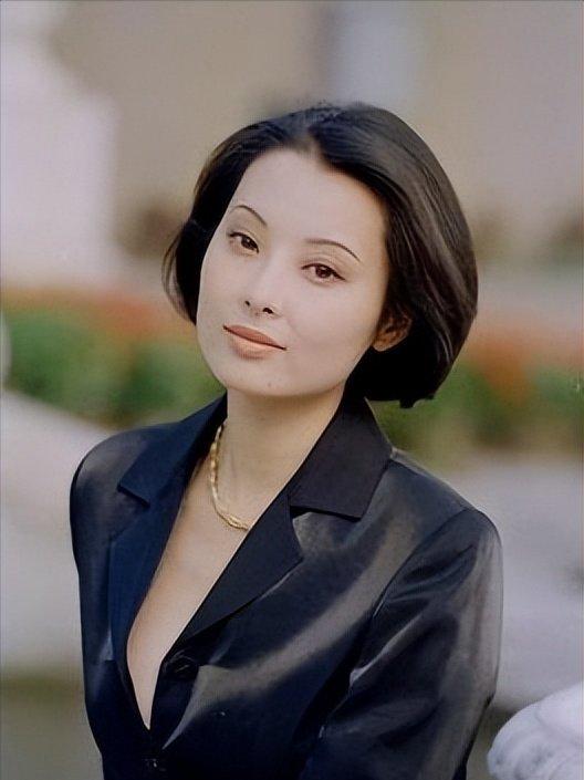 欧阳兰的扮演者_欧阳兰的扮演者有哪些