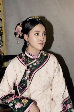 舒太妃扮演者_舒太妃扮演者身高多少