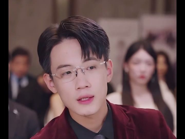 被渣后，我被总裁宠上天_被渣后我被总裁宠上天短剧