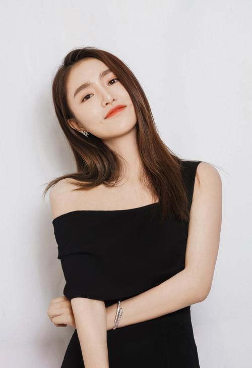 丁香扮演者_丁香扮演者是谁