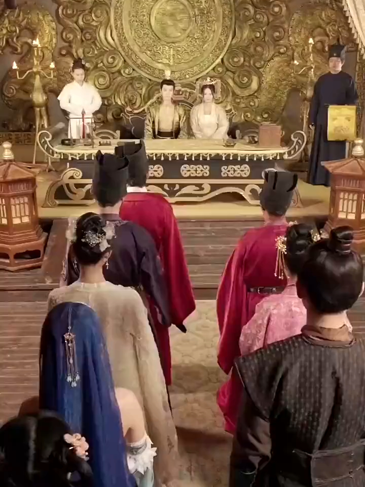 穿越后，我靠网购当皇后_穿越后,我靠网购当皇后免费