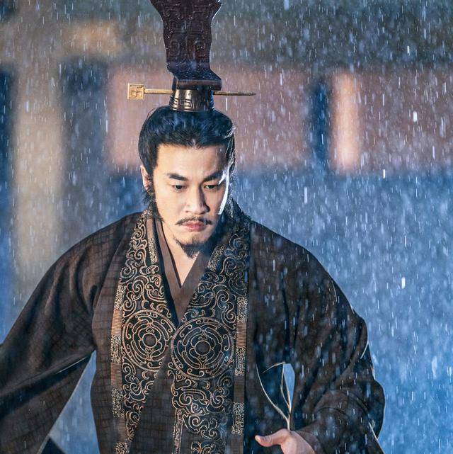 吕布的扮演者_吕布的扮演者都有哪几位
