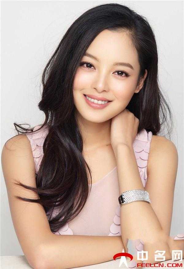 金玉妍的扮演者_金玉妍的扮演者嘟嘟唇
