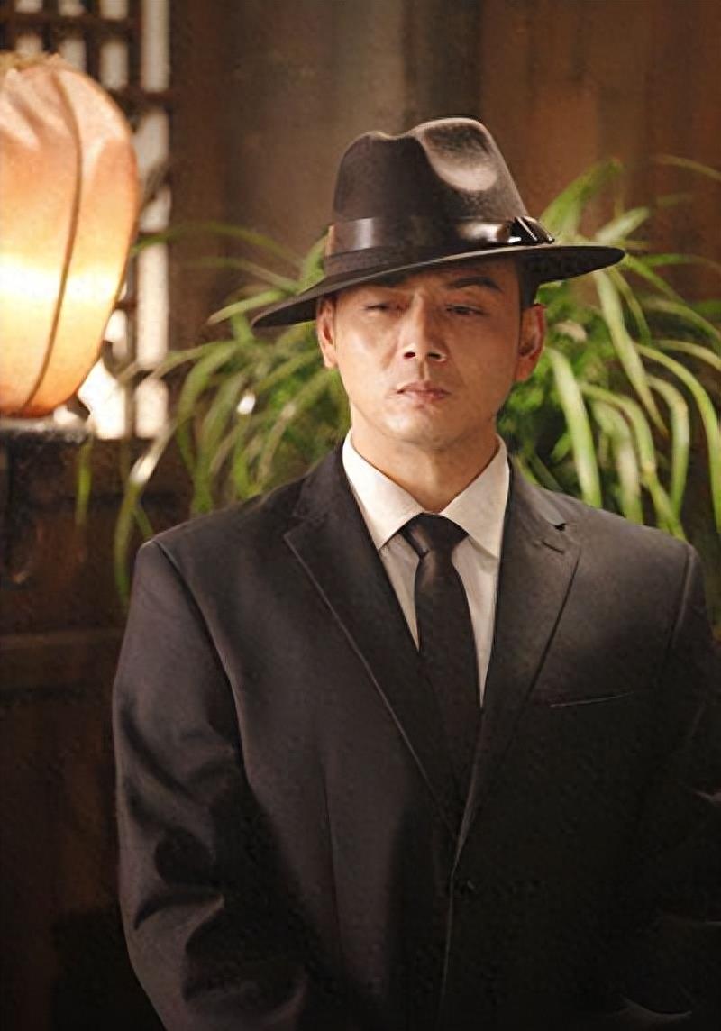 杨烁主演的电视剧全部_杨烁主演的电视剧全部代驾后来变副总是哪一集