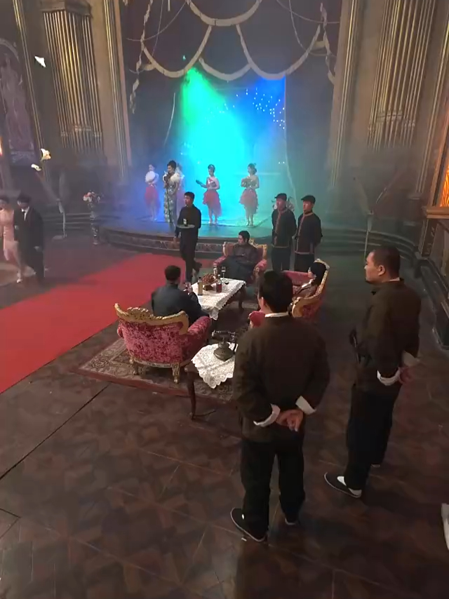 穿越上海滩之龙凤会_穿越上海滩之龙凤会电视剧