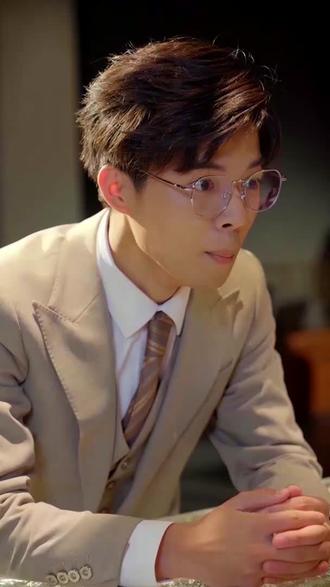 陛下我在未来等你_陛下我在未来等你短剧,叶明诚是谁演的