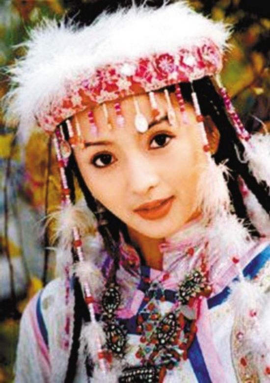 香妃扮演者_香妃扮演者死亡真相