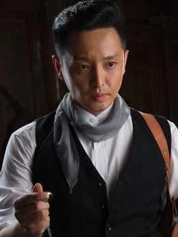 狐影剧情介绍_狐影剧情介绍假乔曼