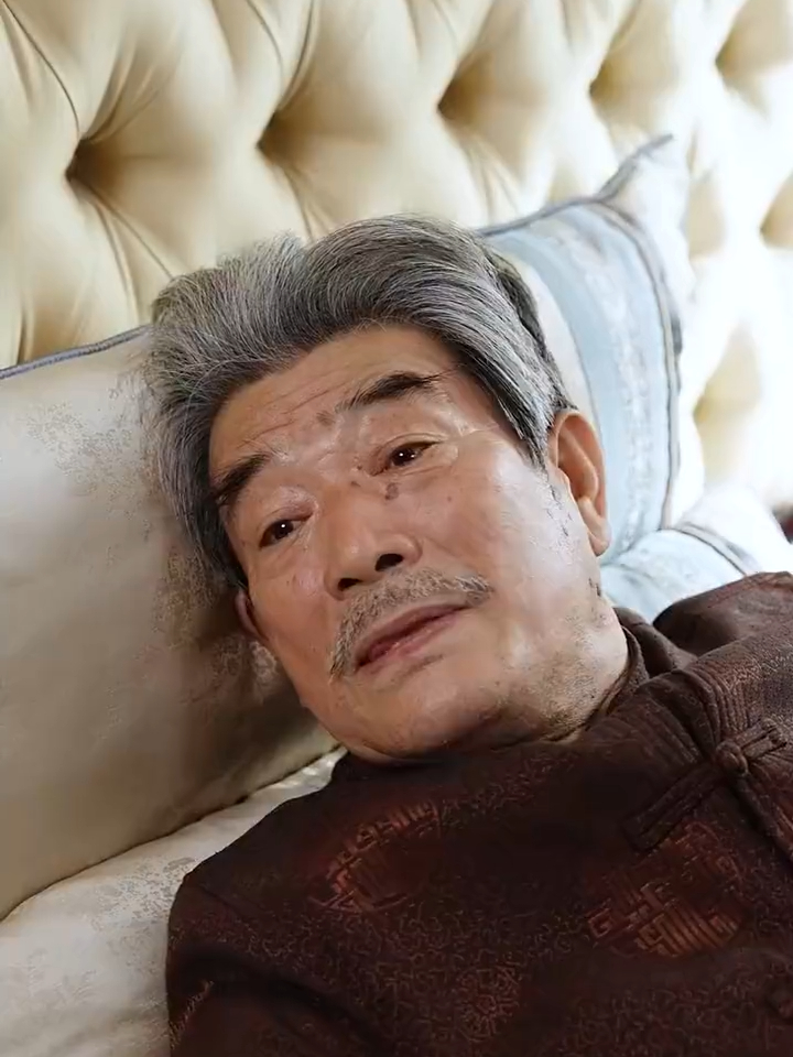 从鉴宝开始走上人生巅峰_从鉴宝开始走上人生巅峰演员表