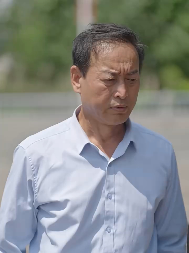 巅峰归来总裁回乡记_巅峰归来总裁回乡记短剧免费观看