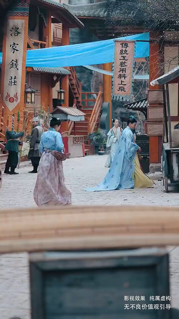 带着攻略系统勇闯古代_带着攻略系统勇闯古代在线观看