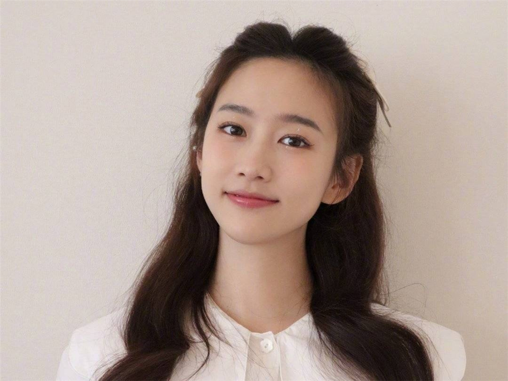 严莉莉扮演者_严莉莉扮演者多大